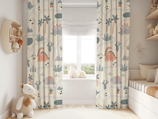 Halı Vagonu HV256 Dinozorlu Desen Çocuk Odası Kadife Kumaş Fon Perde ile süslenmiş bir çocuk odası iç görünümü.