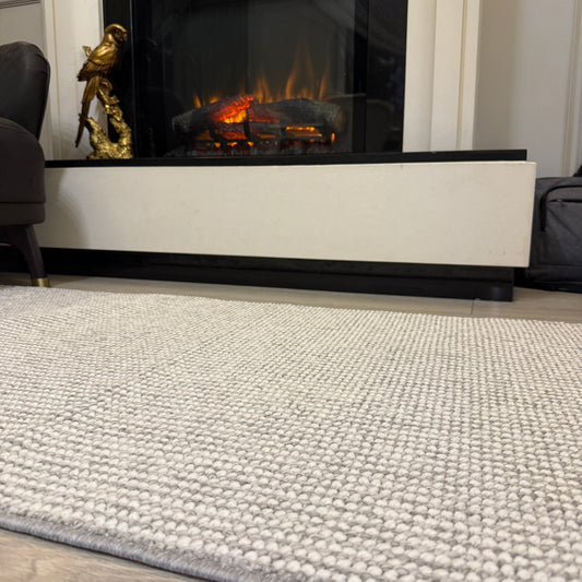 Halı Vagonu Bukle Serisi Gri Makine Halısı görseli - Beyaz Bukle Halı özellikleriyle birlikte