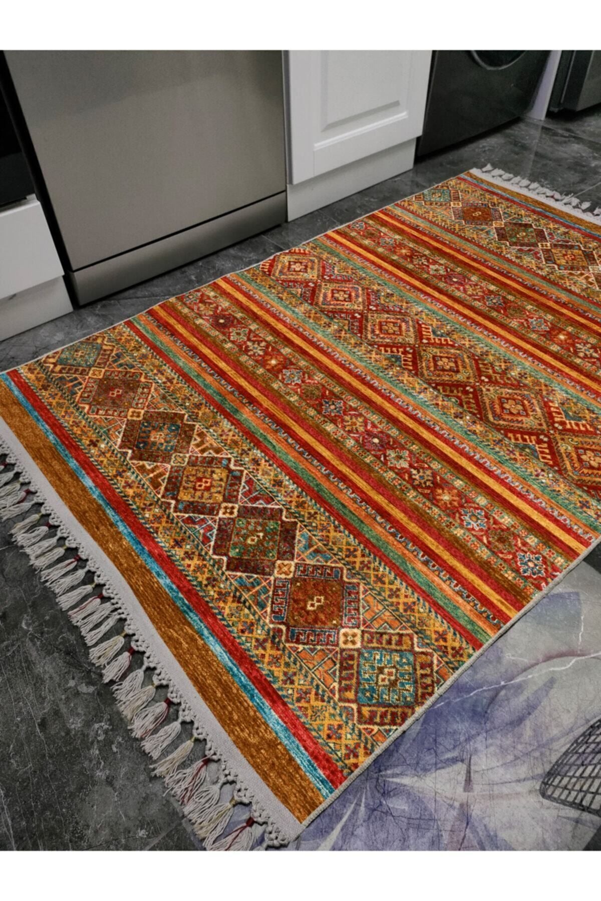 Halı Vagonu 2034 Klasik Eskitme Görünümlü Çizgili Desen Kaymaz Taban Dekoratif Halı
