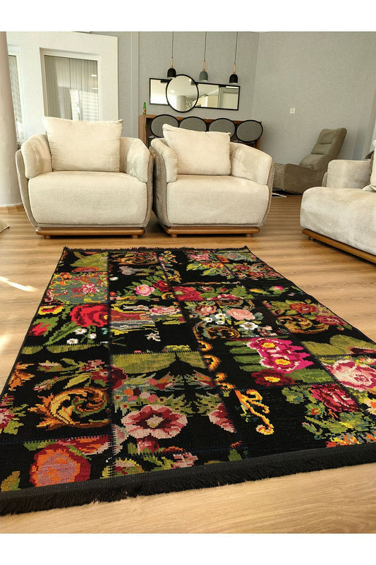 Halı Vagonu 2094 Patchwork Eskitme Vintage Görünüm Çiçekli Siyah Dokuma Taban Halı
