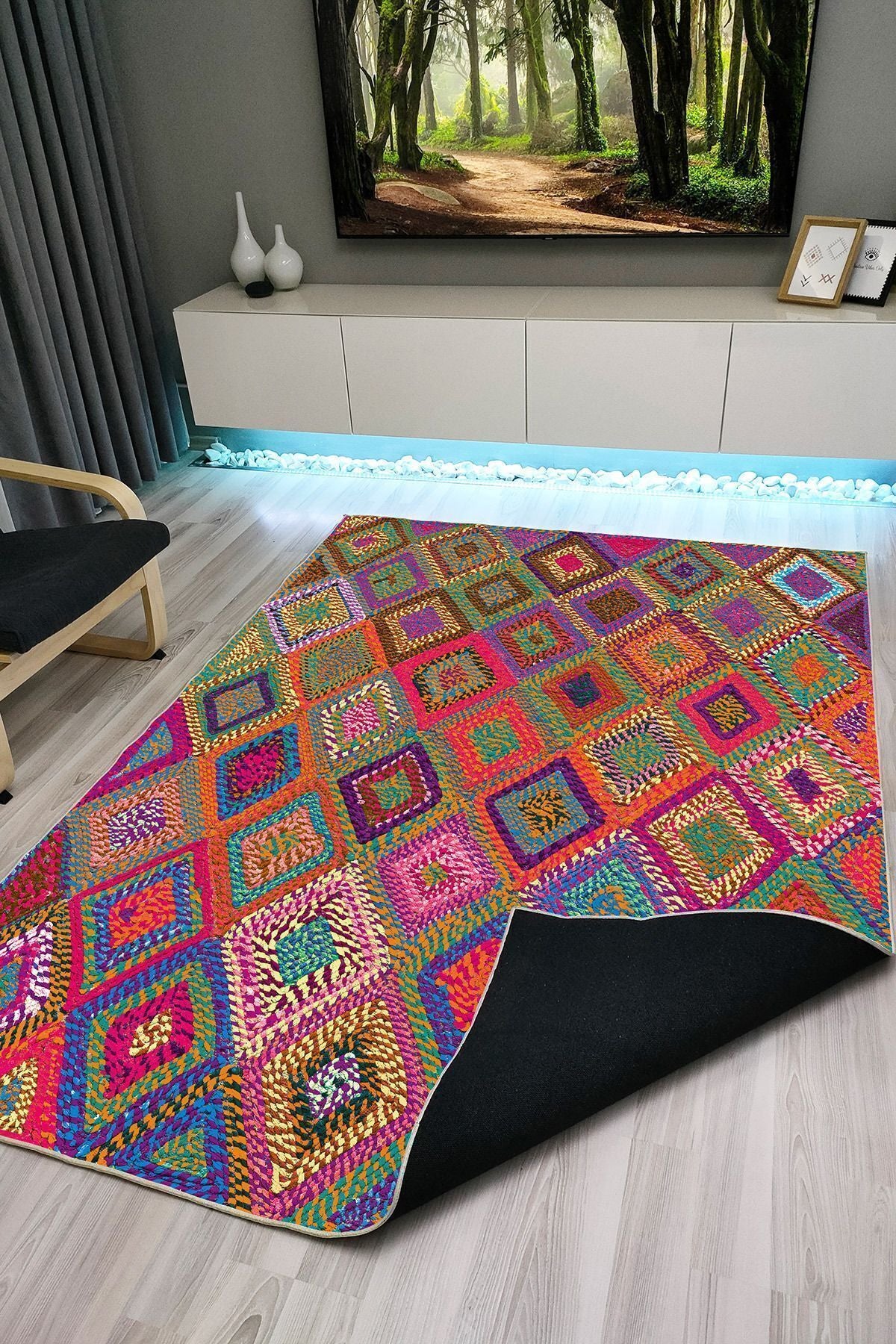 Halı Vagonu 1007 Renkli Kare Desenli Dekoratif Kaymaz Taban Halı