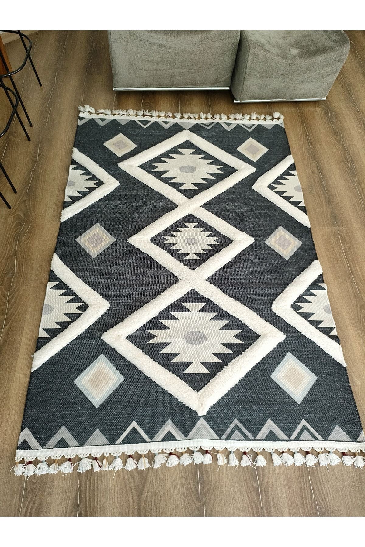 Tafting Kilim Serisi Üzeri Peluşlu Dokuma Taban Dekoratif Kilim