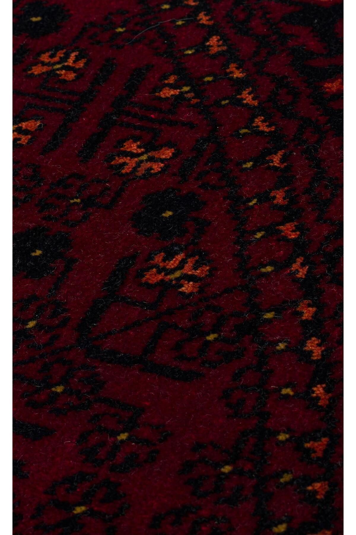 NOSTALJI 960 RED Q Afgan / Yağcıbedir Desenli El Emeği ile Özel Tezgahlarda Üretilen Uşak Halısı
