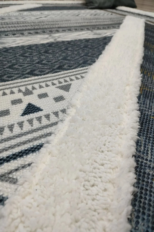 Tafting Kilim Serisi Üzeri Peluşlu Dokuma Taban Dekoratif Kilim - HALI VAGONU