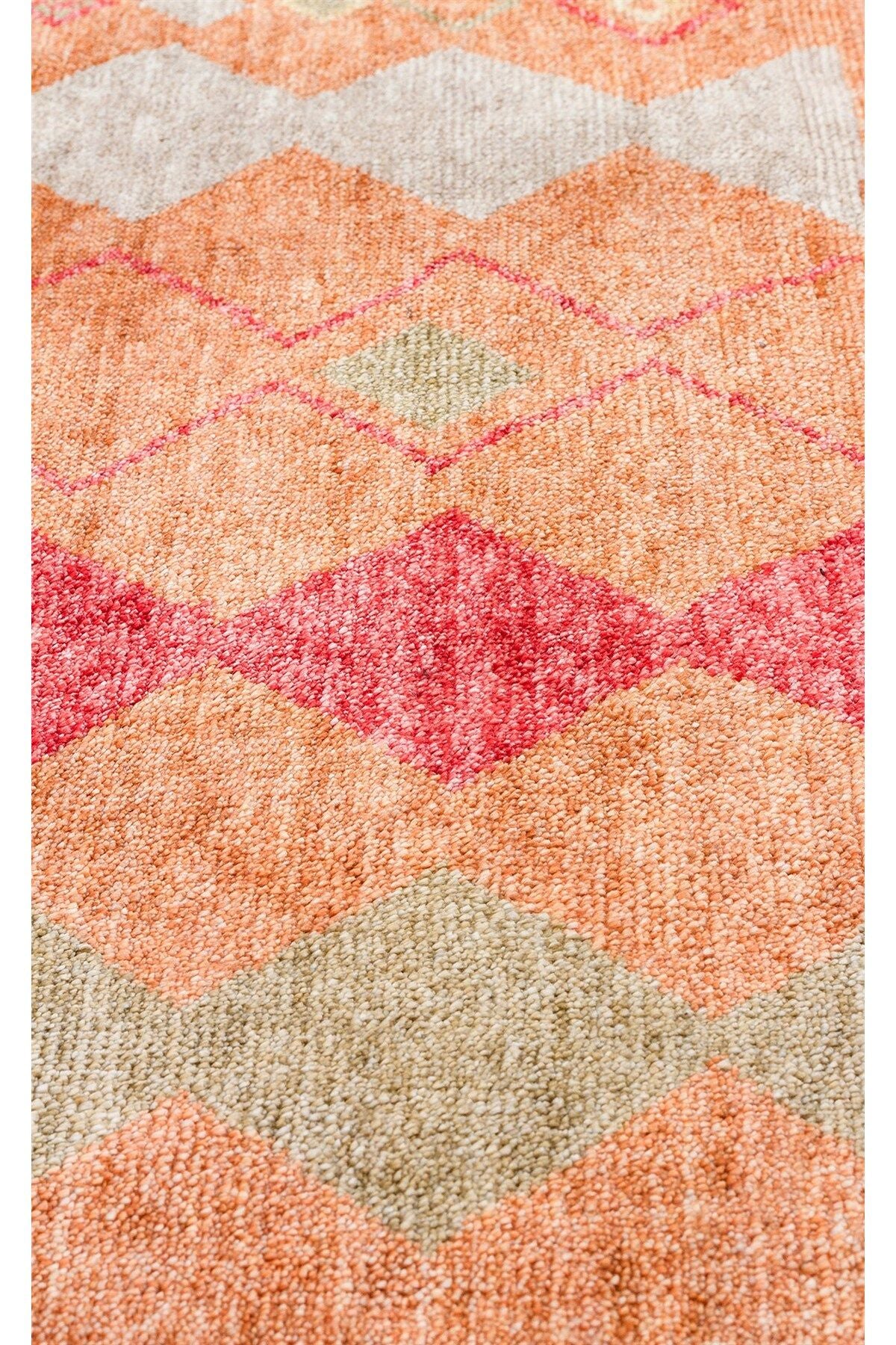 Zara Zr 10 Red Autumn Otantik Desenli El Emeği Ile Özel Tezgahlarda Üretilen Modern Uşak Halısı
