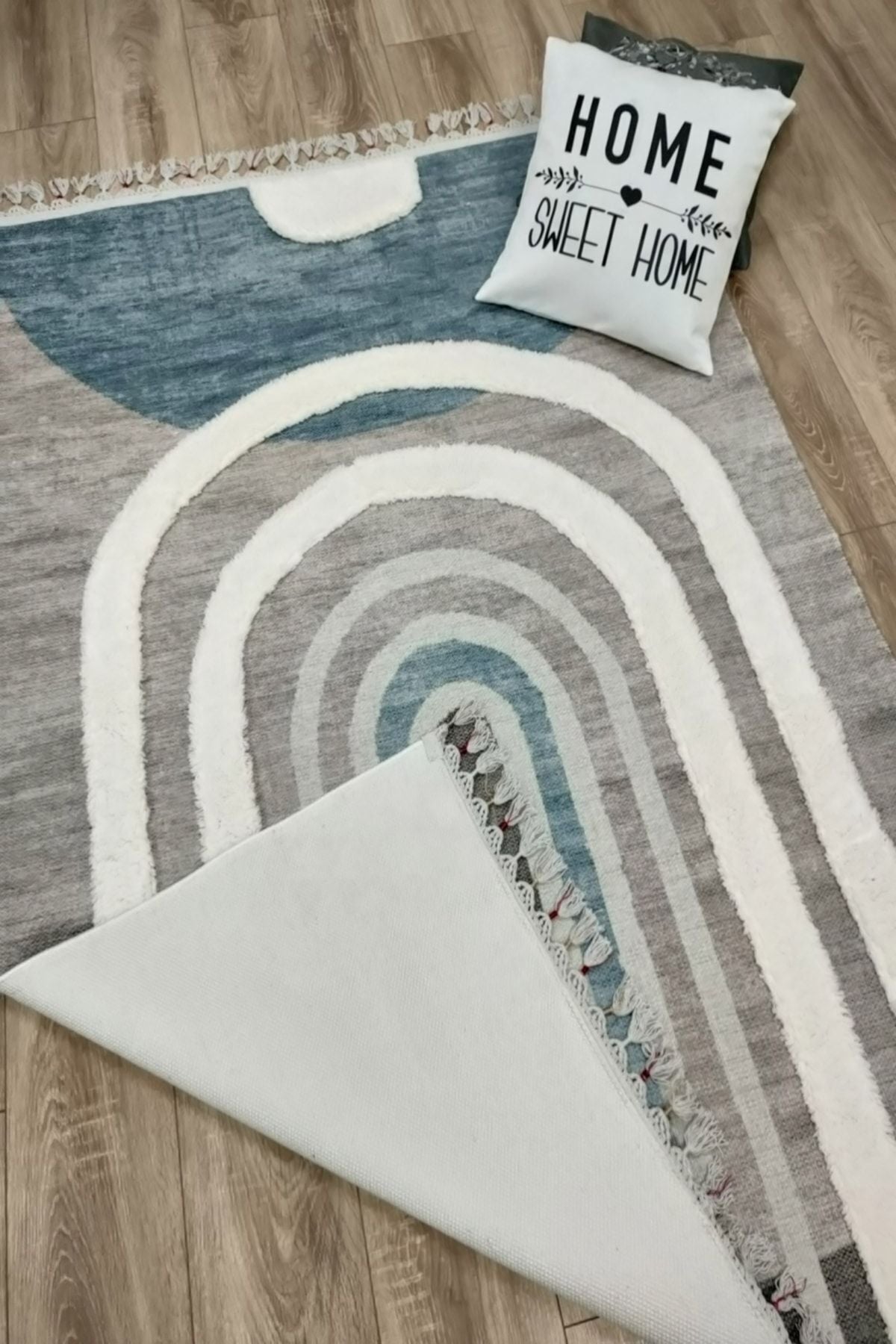 Tafting Kilim Serisi Üzeri Peluşlu Dokuma Taban Dekoratif Kilim