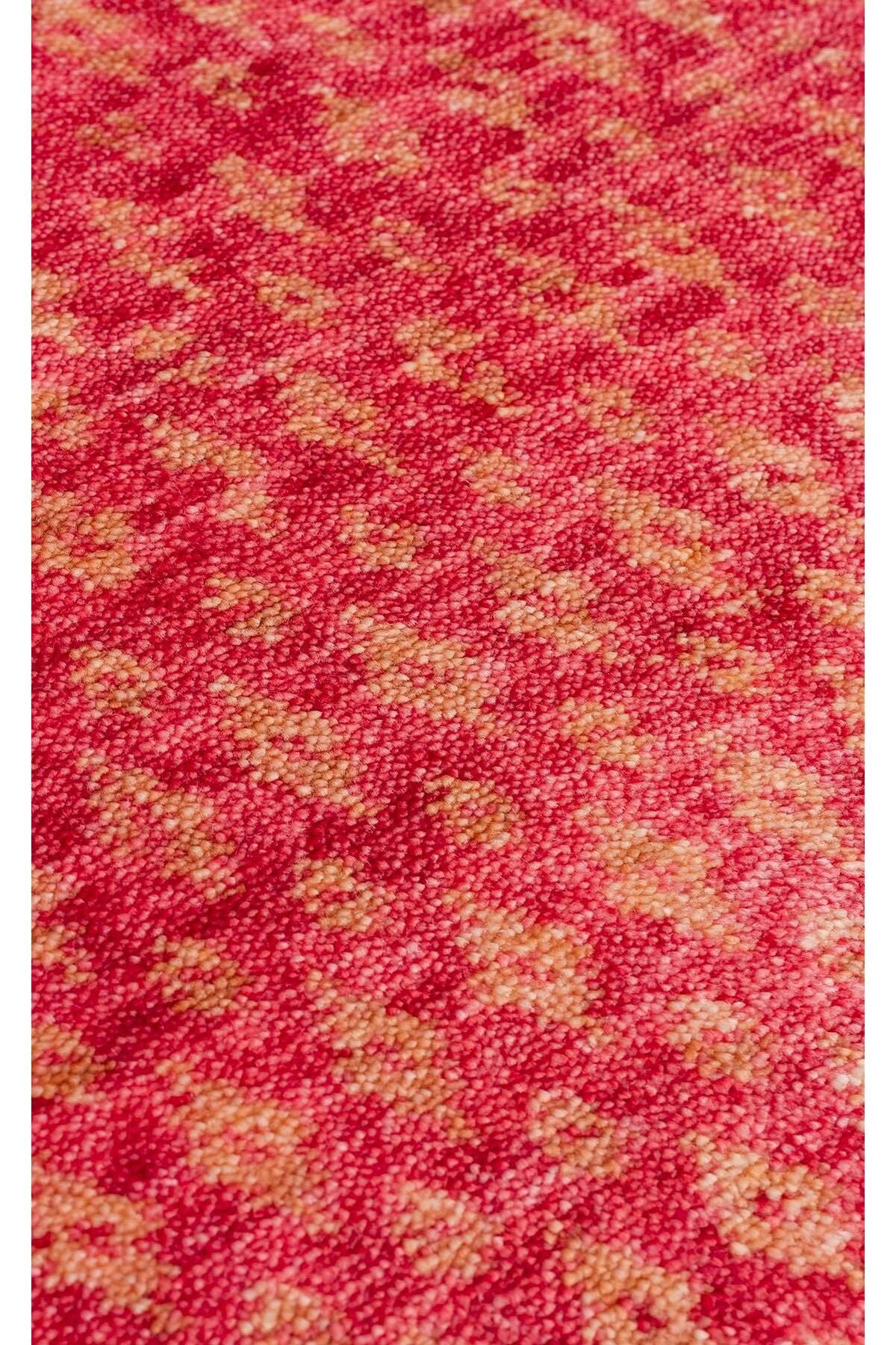 ZARA ZR 15 RED AUTUMN Otantik Desenli El Emeği İle Özel Tezgahlarda Üretilen Modern Uşak Halısı