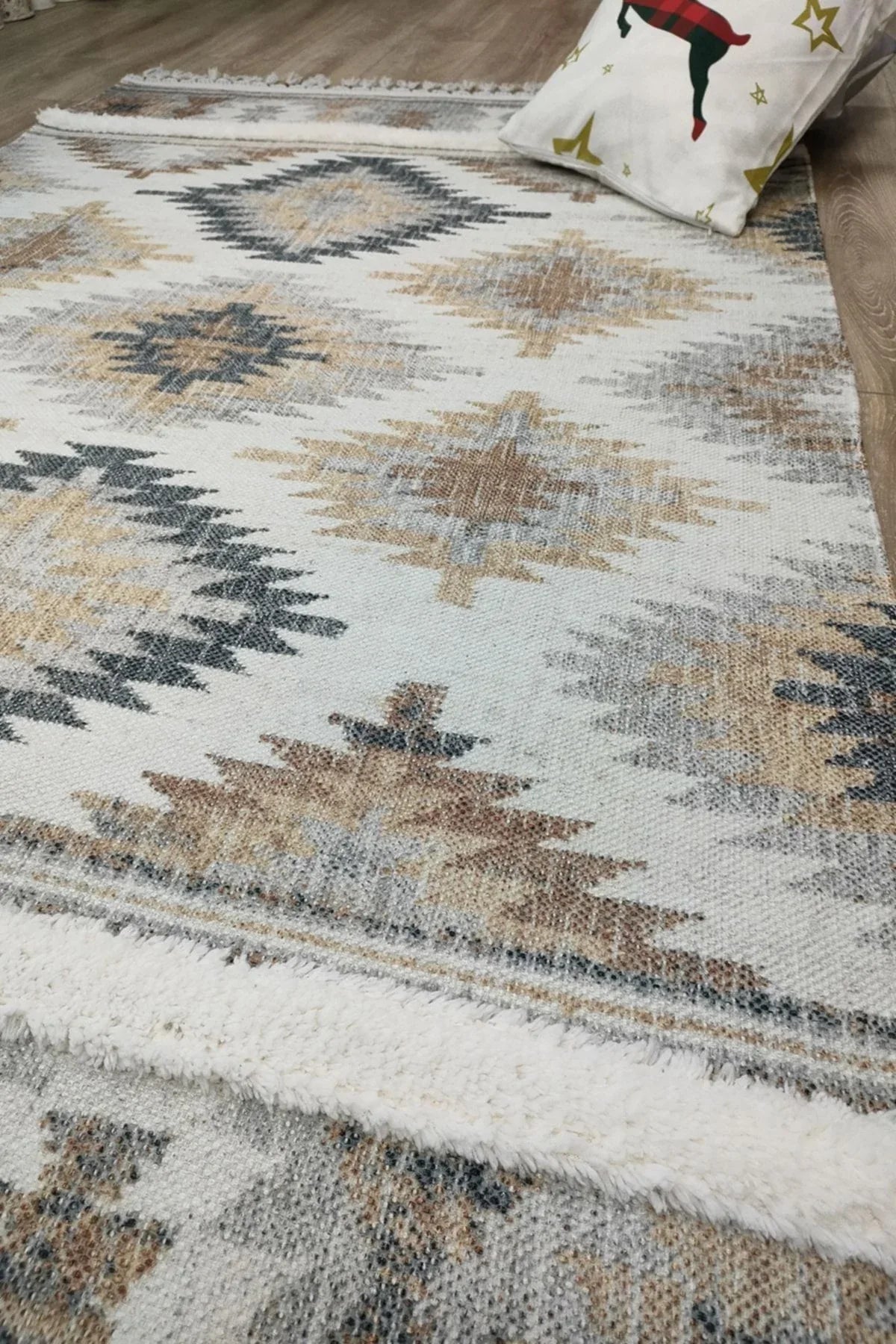Tafting Kilim Serisi Üzeri Peluşlu Dokuma Taban Dekoratif Kilim - HALI VAGONU