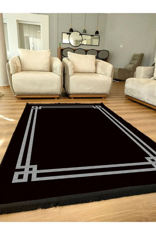 Halı Vagonu Serisi Siyah Beyaz Çerçeveli Etnik Ve Geometrik Desen Kaymaz Taban Şönil Halı - HALI VAGONU