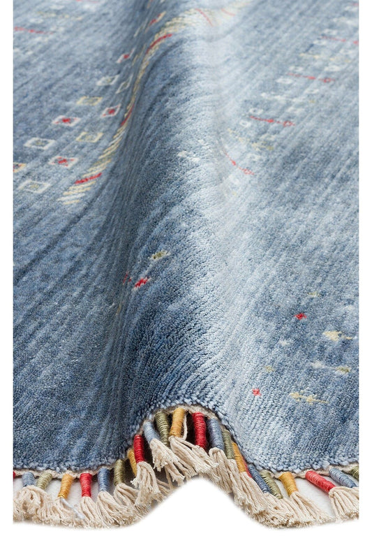 ZARA ZR 06 BLUE Q Otantik Desenli El Emeği ile Özel Tezgahlarda Üretilen Modern Uşak Halısı