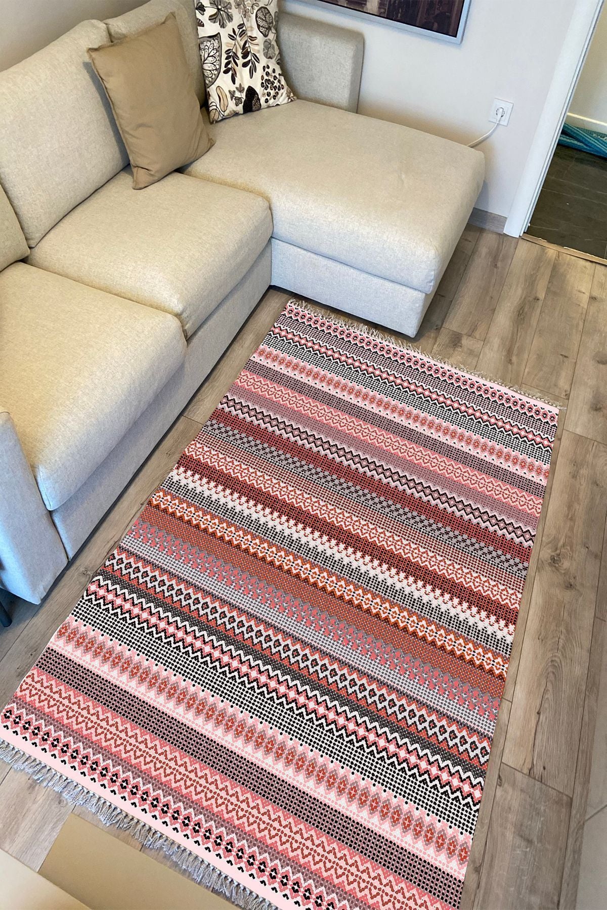 Cotton Kilim 22 Fuşya Zeminli Çizgili Desenli Dekoratif Yıkanabilen Dokuma Taban Kilim