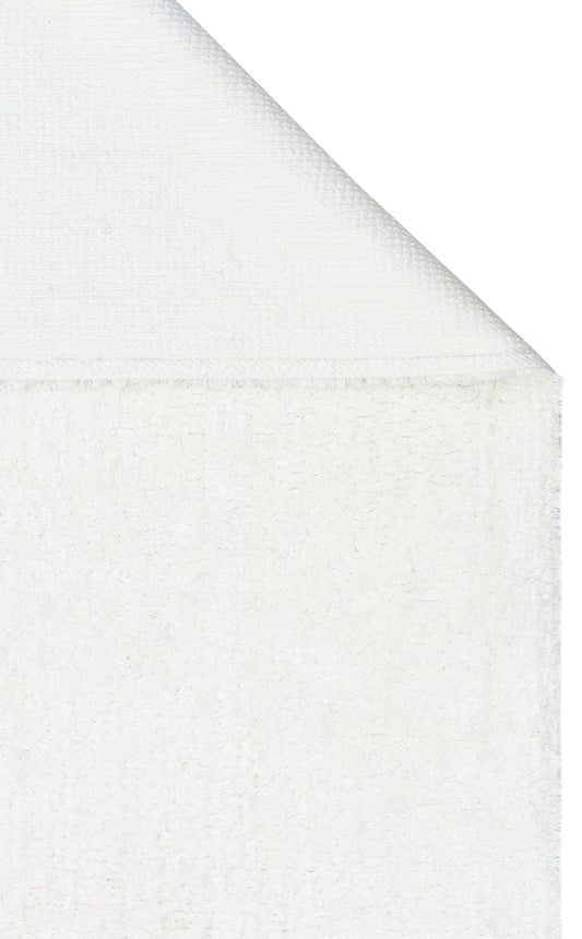 COTTON BOON CBN PLAIN WHITE yıkanabilir kaymaz tabanlı doğal pamuk bebek halısının detaylı görünümü, geri dönüştürülmüş pamuk kullanılarak estetik tasarımıyla dikkat çekiyor.