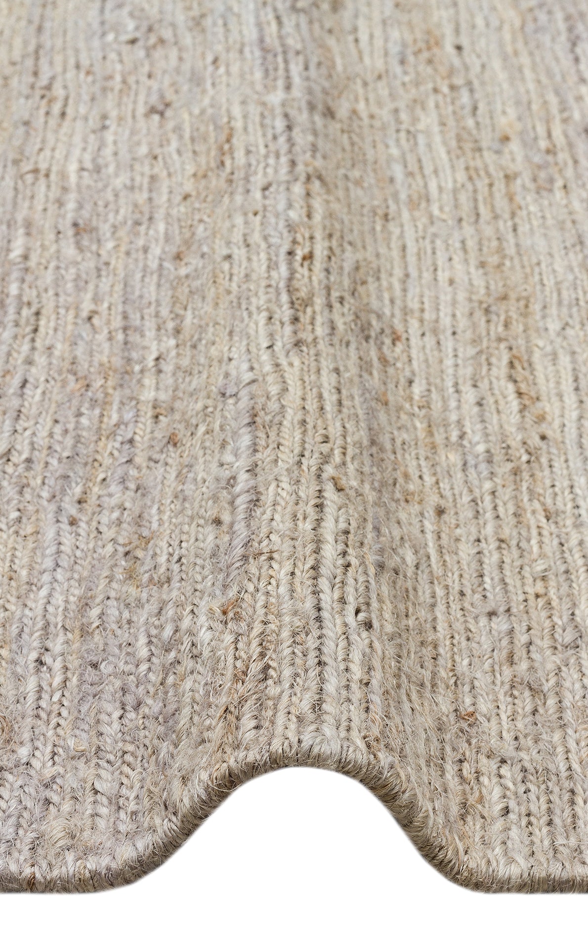 Soumak SMK Plain Grey Örgülü Naturel Kendir Halı iç mekan kullanımı.