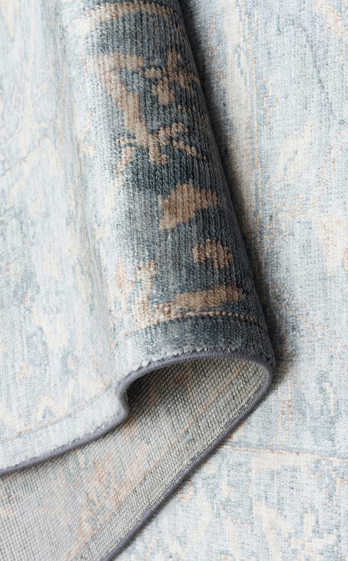 Modern ve şık tasarımıyla TAFTAN TF 07 D. SKY VİZON Pakistan Overdyed Tarzı El Emeği Halı - Taftan Özel Tezgah Halısı.