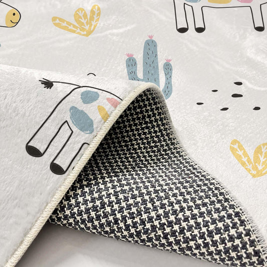 Halı Vagonu HV107 Renkli Zürafa Desenli Çocuk Halısı – Yumuşak, Kaymaz Taban & Yıkanabilir - HALI VAGONU