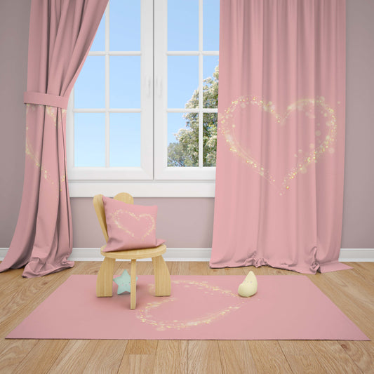 Halı Vagonu HV233 Altın Kalpli Desen Çocuk Odası Kadife Kumaş Fon Perde, yumuşak dokusu ile çocuk odalarını renklendirir.