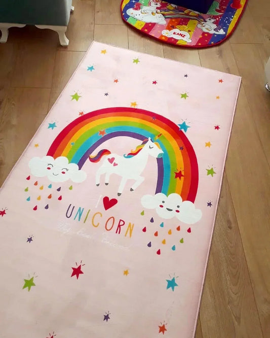 HV336P Unicorn Pembe Çocuk Odası Halısı - Yumuşak, Kolay Temizlenebilir, 3 Kalite Seçeneği - HALI VAGONU