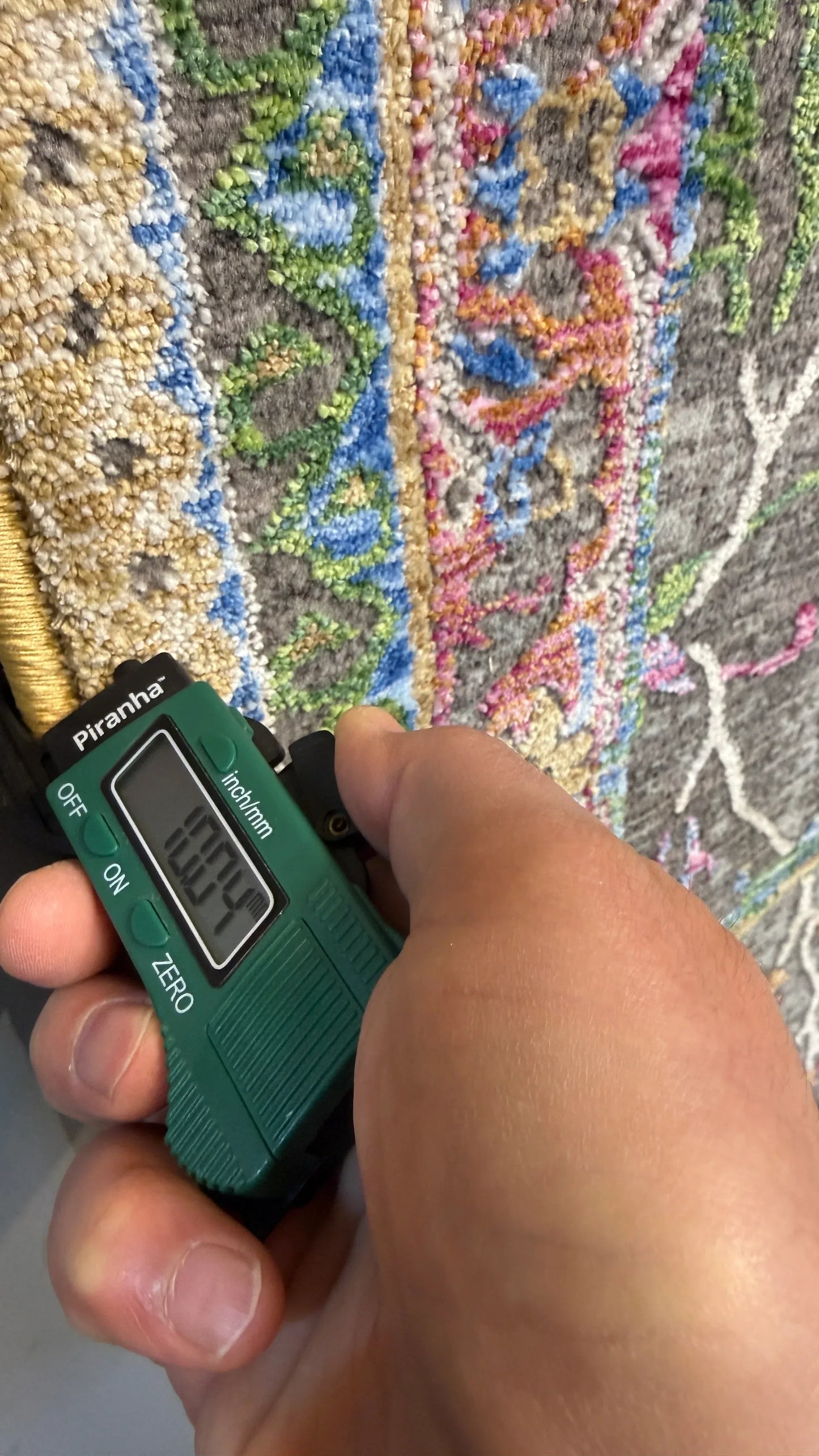 Vintage Geometrik Çiçekli Halı – İpeksi Yumuşak Polyester, Leke Tutmaz & Kolay Temizlenir, Dokuma Salon ve Ofis Halısı - 802 Multi - HALI VAGONU