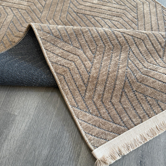 Lifos LFS01 Bej Yumuşak Dokulu Makinede Yıkanabilir Kaymaz Tabanlı Halı