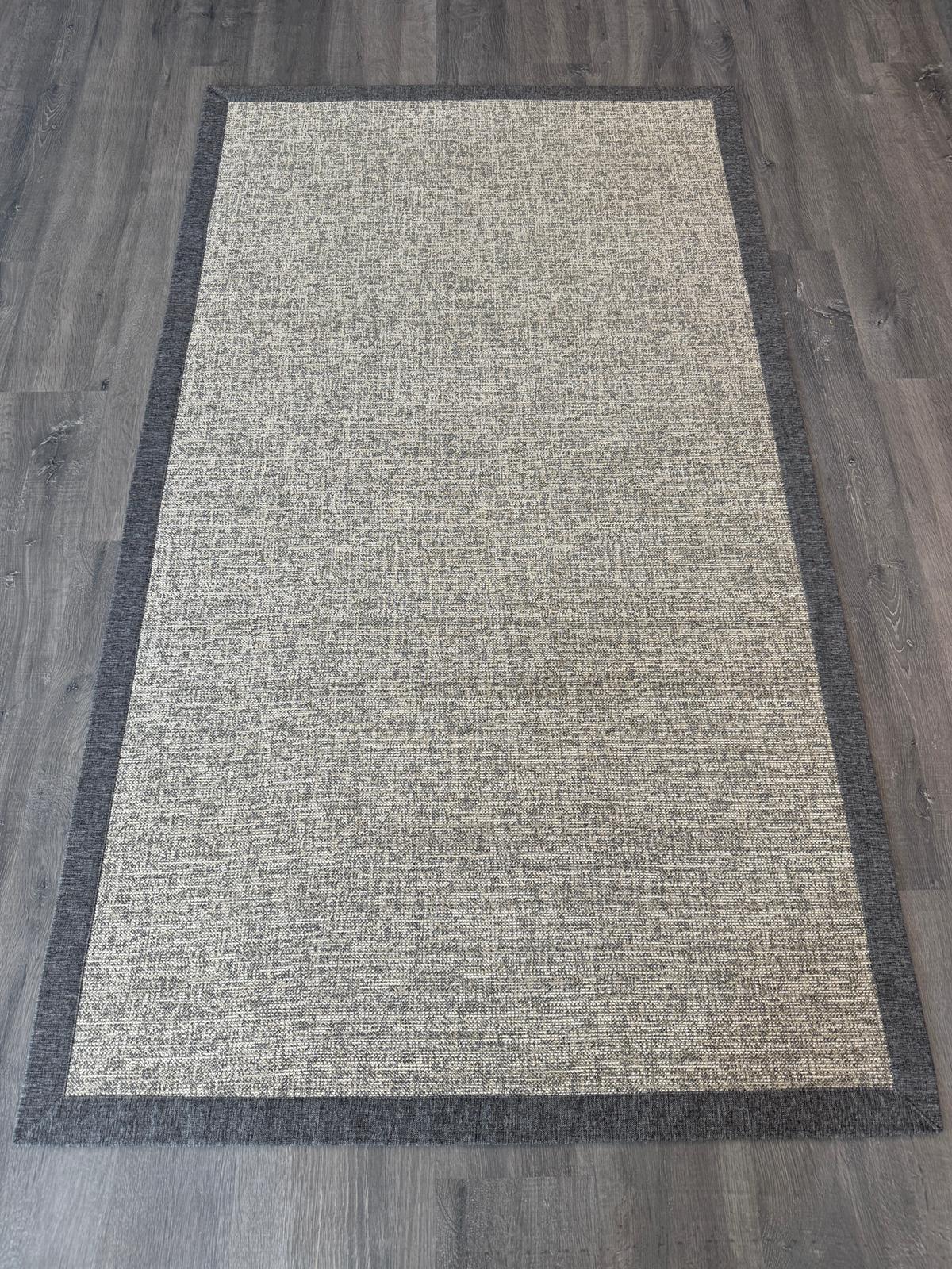 113x200 Kumaş Bordürlü Leke Tutmaz Kaymaz Taban Özel Tasarım Halı