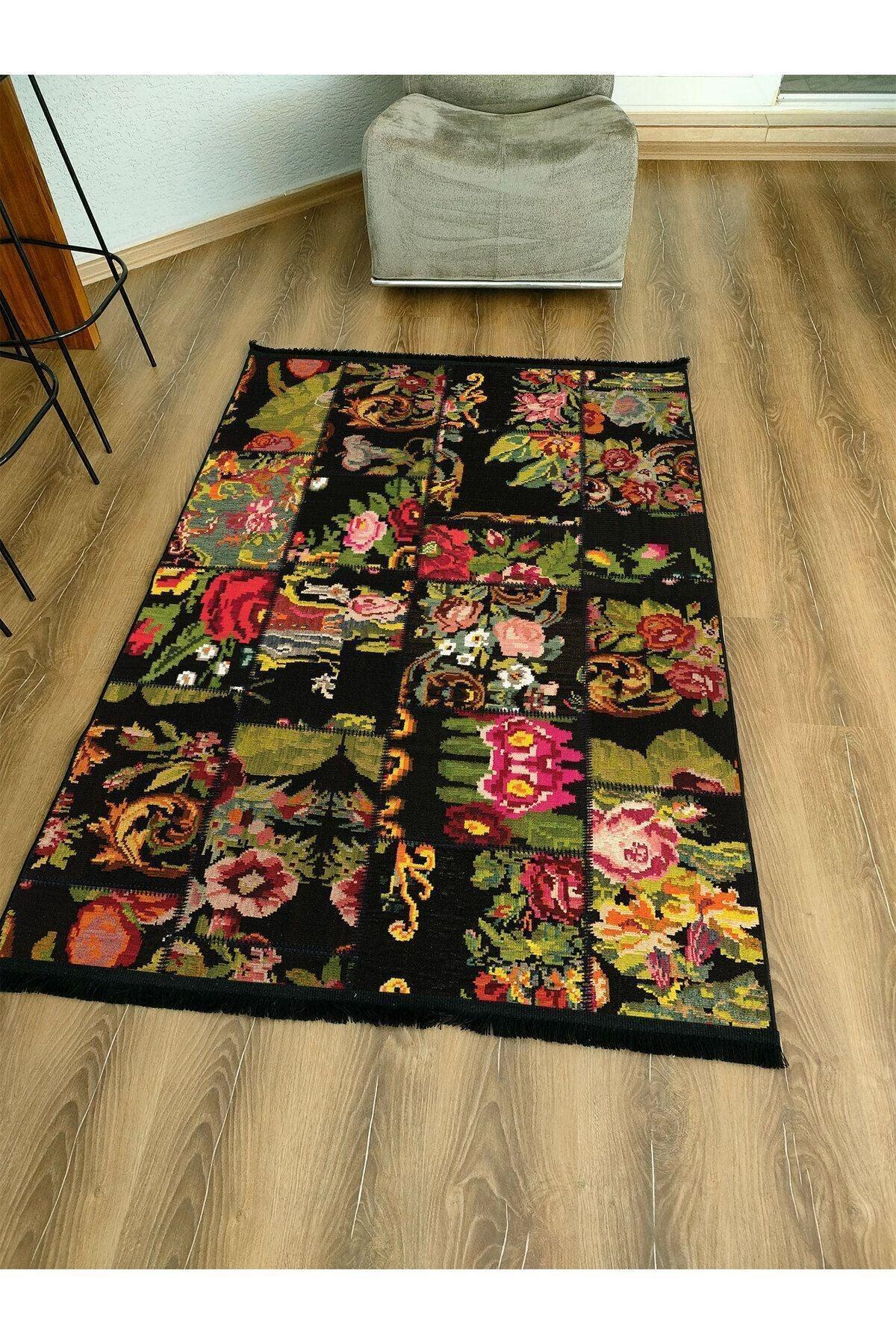 Halı Vagonu 2094 Patchwork Eskitme Vintage Görünüm Çiçekli Siyah Dokuma Taban Halı - HALI VAGONU