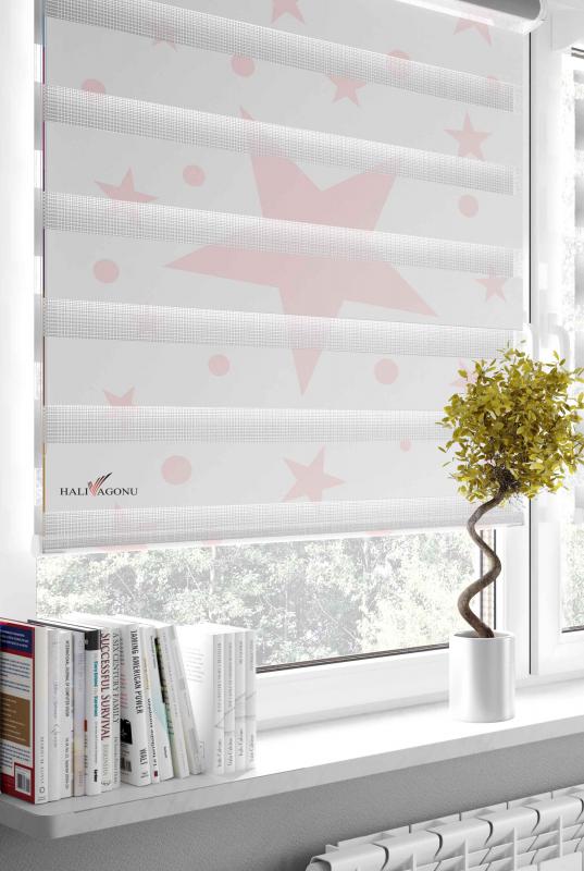 HV314BP Pembe Yıldızlı Beyaz Zebra Perde - Modern ve şık tasarımıyla ev dekorasyonunuza zarif bir dokunuş katacak.