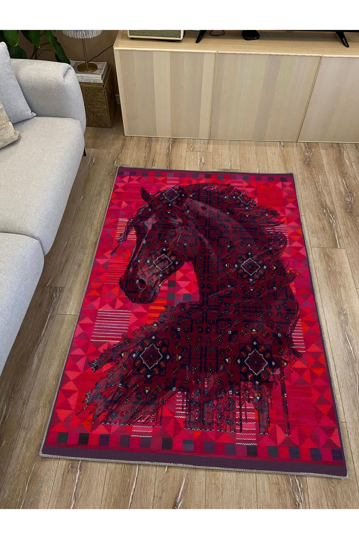 Halı Vagonu124 Etnik Anadolu Halı Üzerine Desenlı At Dekoratif Salon Halısı Saçaklı Yıkanabilen Halı