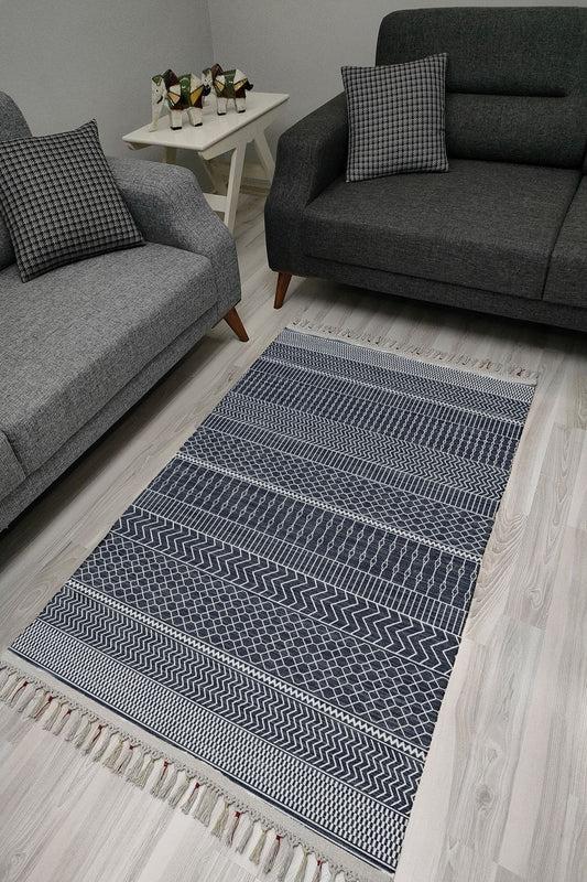 Cotton Serisi Lacivet Taban Üstünde Beyaz Geometrik Otantik Dekoratif Dokuma Taban Kilim