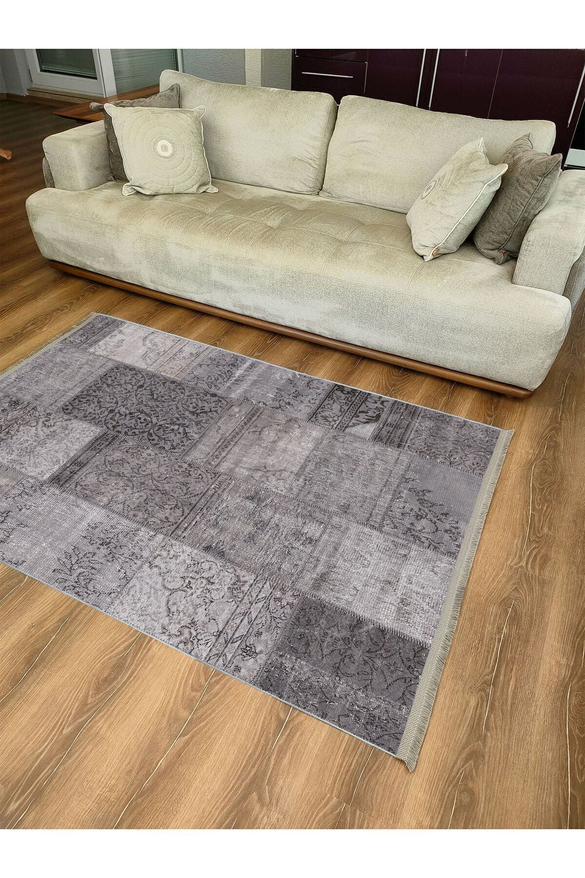 Halı Vagonu 2092 Gri Tonlarında Eskitme Patchwork Desen Kaymaz Taban Dekoratif Halı