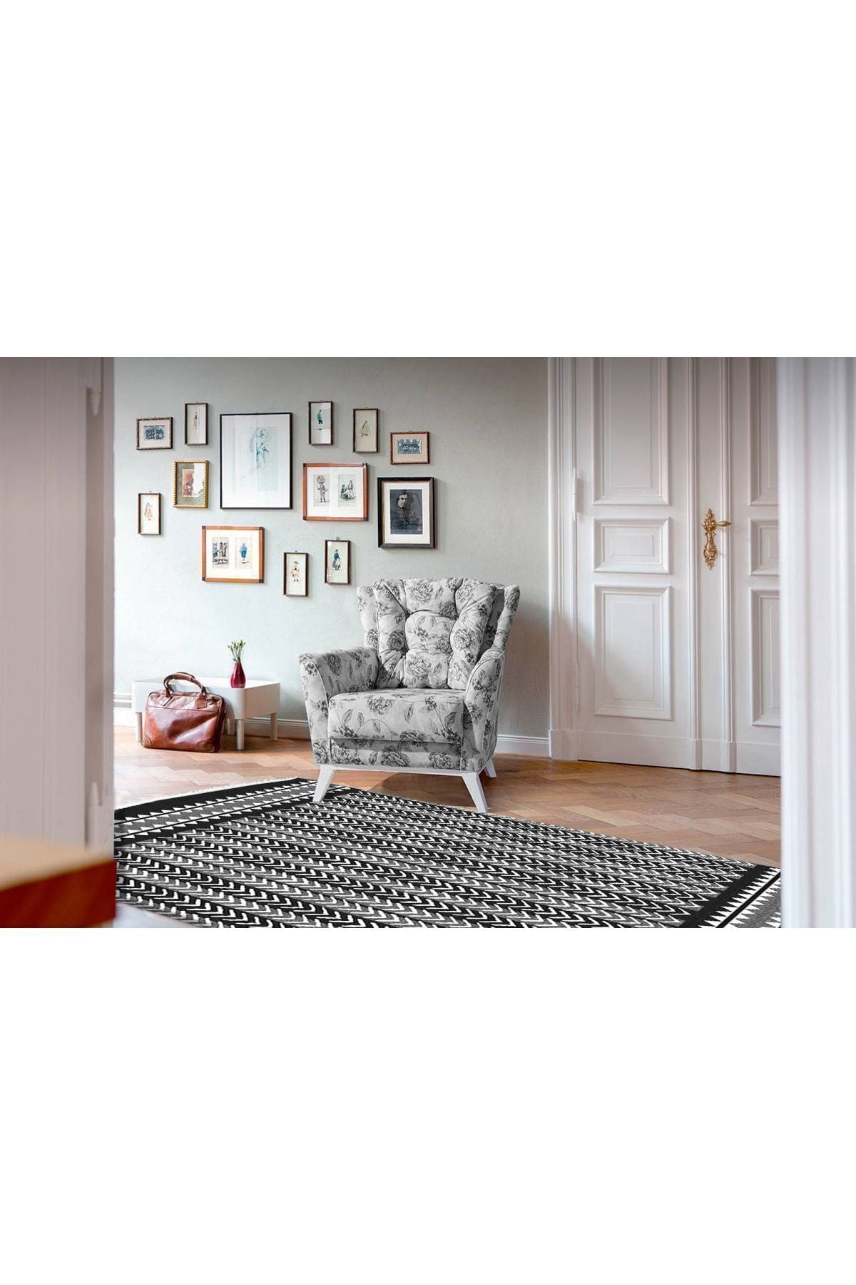 Cotton Serisi Siyah Beyaz Geometrik Etnik Eskitme Desenli Dekoratif Dokuma Taban Kilim