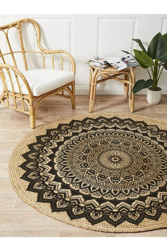 Boho 900 Mandala Desenli Etnik Örgü Yuvarlak Natural Çift Taraflı Halı'nın üst görünümü, jüt örgüsü ve doğal renkleriyle oluşturulmuş şık tasarımını sergiliyor.