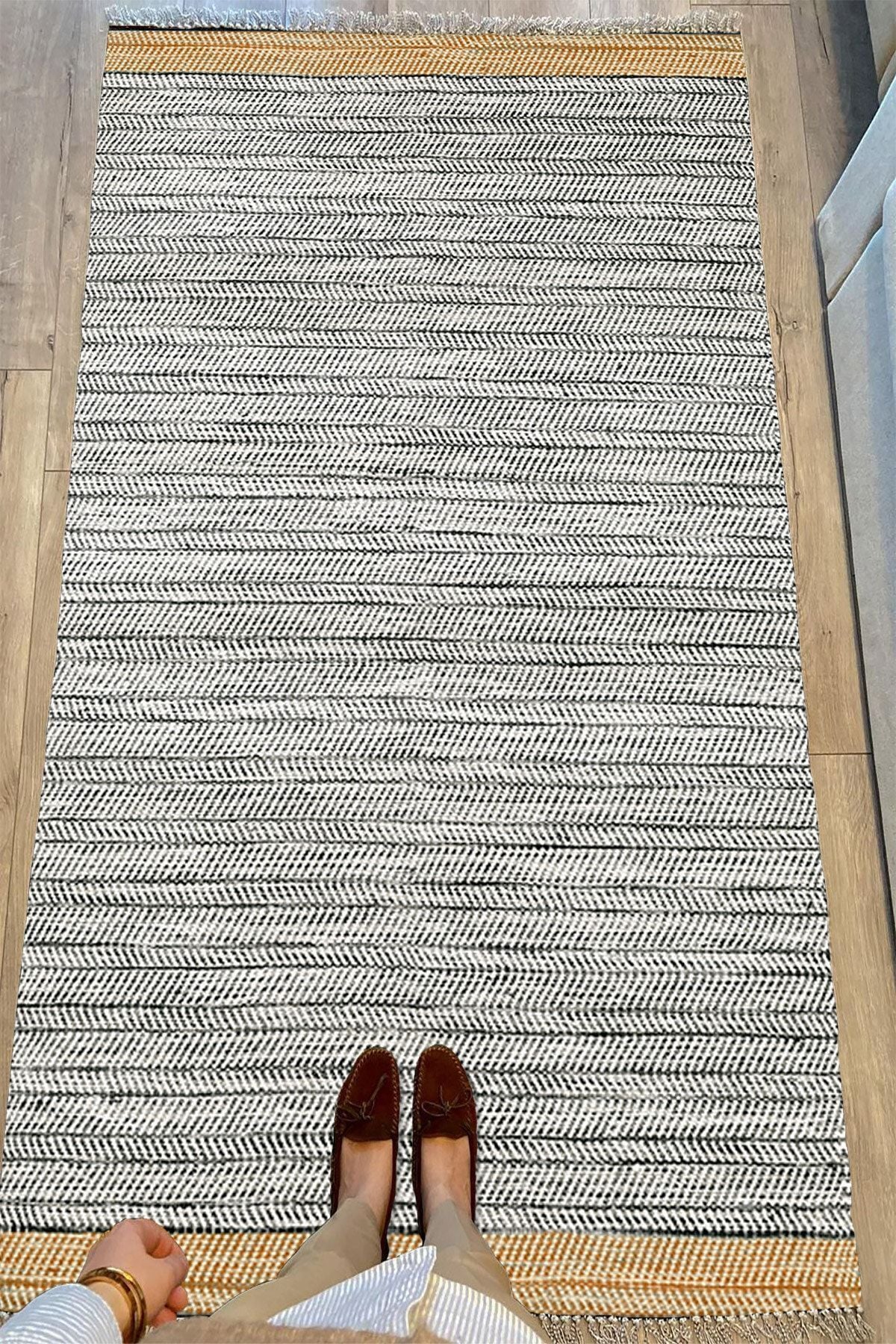 Cotton Serisi Hardal Gri Tonlarında Örgü Görümlü Otantik Dekoratif Dokuma Taban Kilim