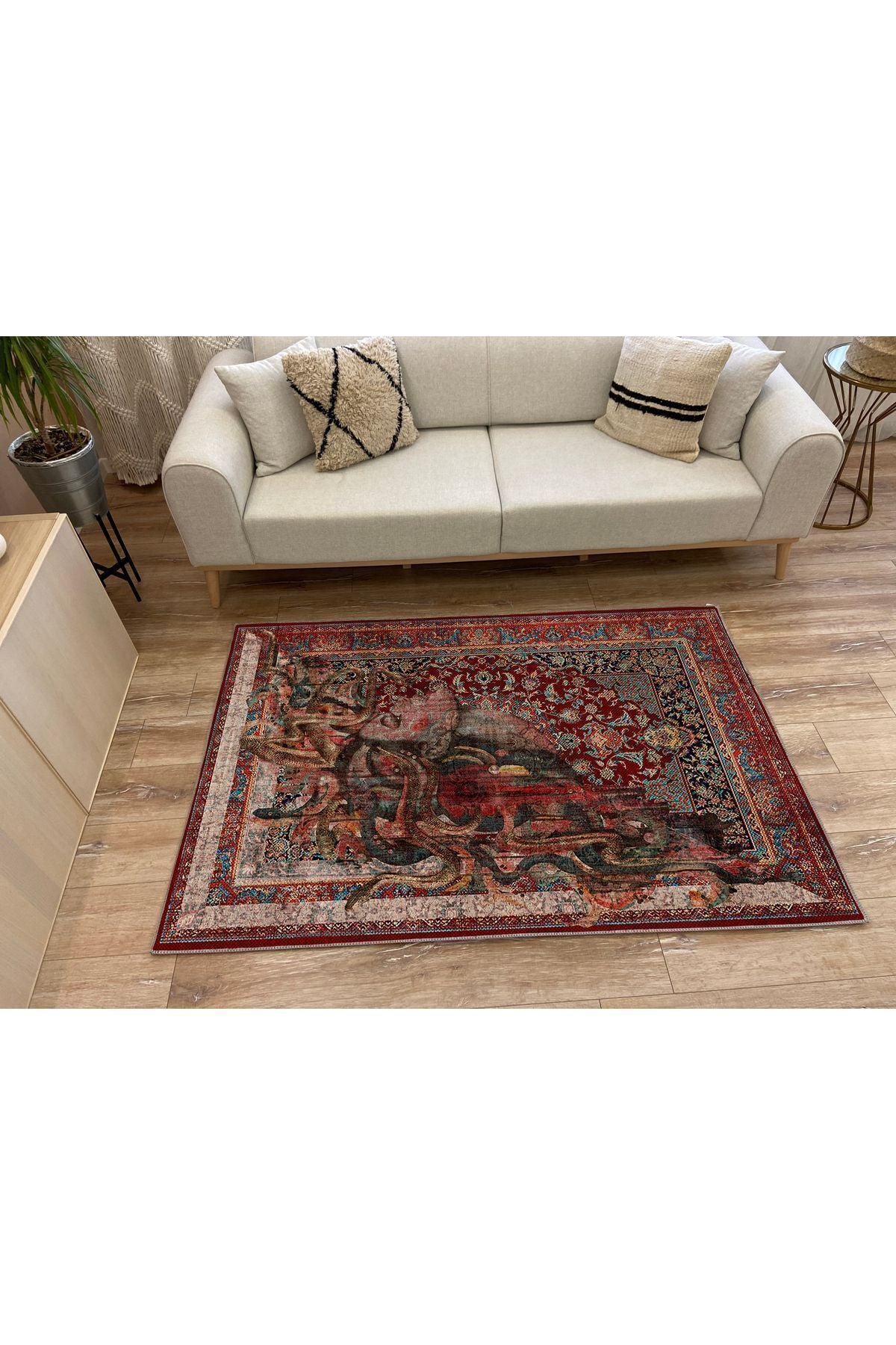 HV 123 Etnik Anadolu Halı Üzerine Kadın Suratı Dekoratif Salon Halısı Saçaklı Yıkanabilen Halı