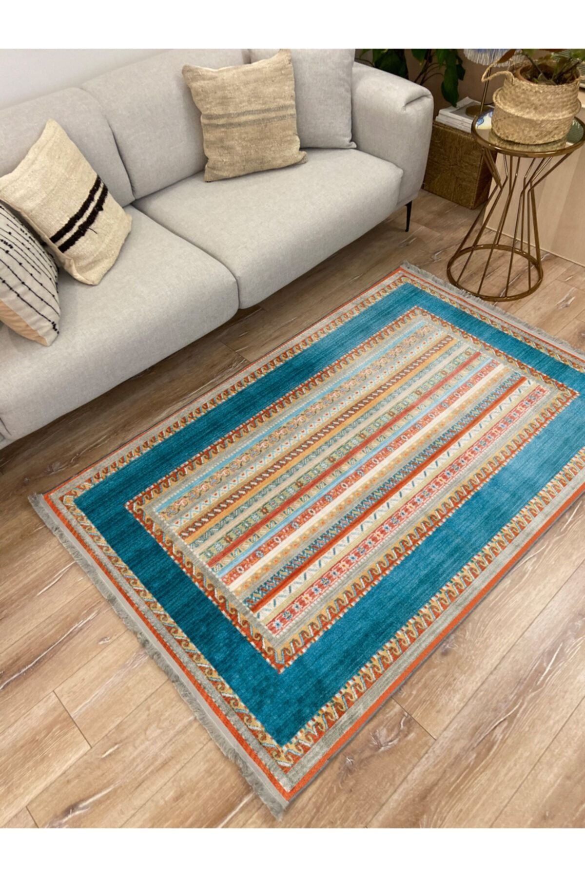 Halı Vagonu 2017 Mavi Tonunda Geometrik Desen Kaymaz Taban Dekoratif Halı