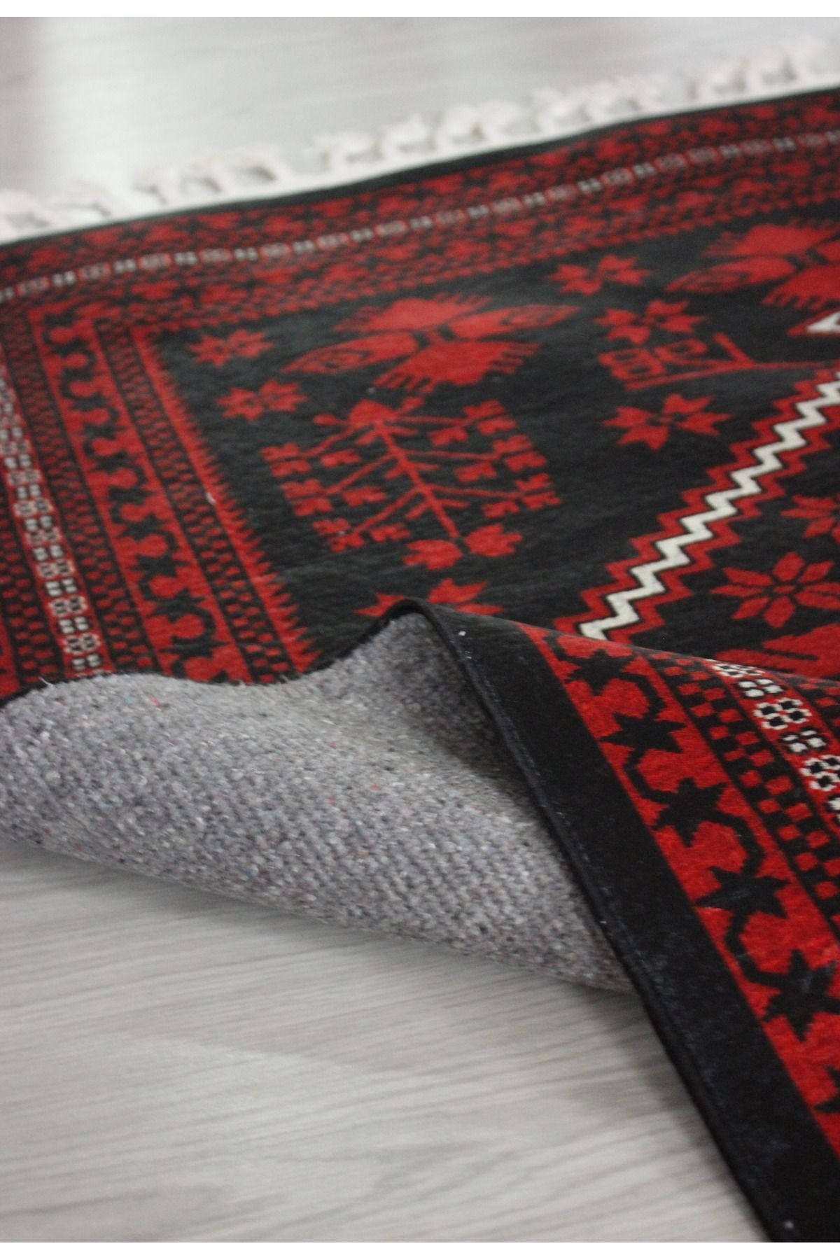 Halı Vagonu 2009 Kırmızı Siyah Bordürlü Etnik Vintage Görünüm Dokuma Taban Halı