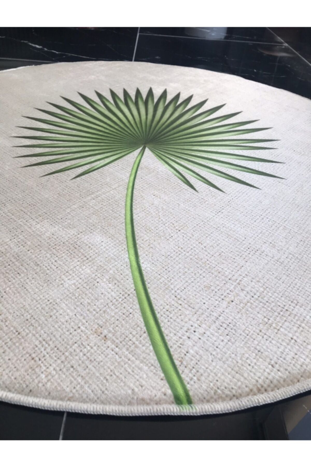 Jüt Efektli Yapraklı Dijital Baskılı Yuvarlak Halı  - Jute1102