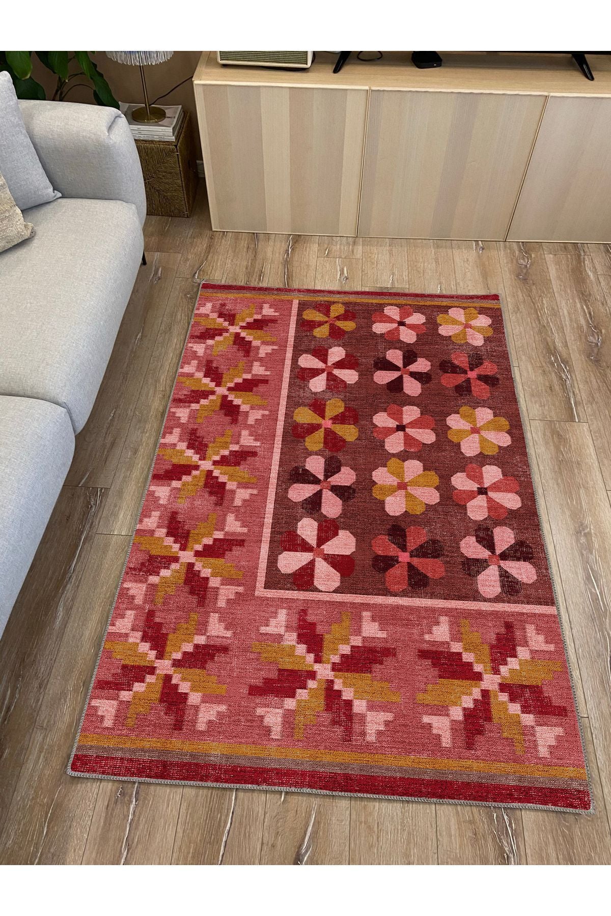 Halı Vagonu 108 Pastel Gül Kurusu Pembe Çiçekli Floral Dokuma Taban Salon Mutfak Halısı