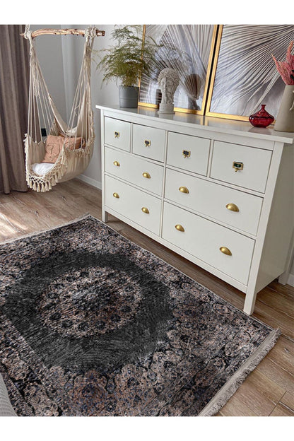 HV  2187 Siyah Ve Kahve Temalı Geleneksel Motifli Etnik Desenli Vintage Yıkanabilen Dekoratif Halı