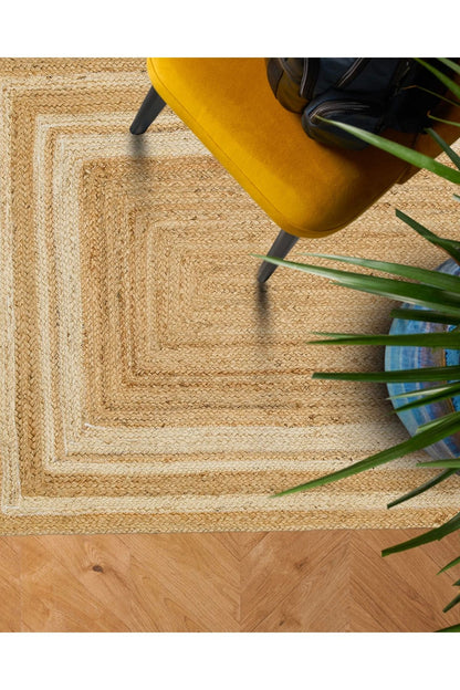 Echo Ech 10 Natural White Xw Flatweave El Dokuma Naturel Jüt Hasır Halı'nın salon içindeki uyumu.
