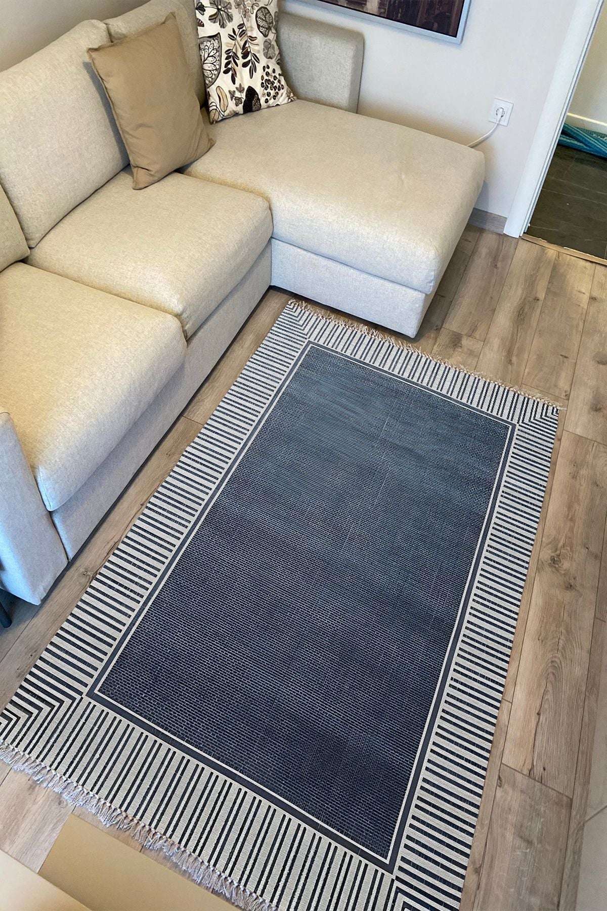 Cotton Kilim 11 Laciver Tonunda Geometrik Desenli Dekoratif Yıkanabilen Dokuma Taban Kilim