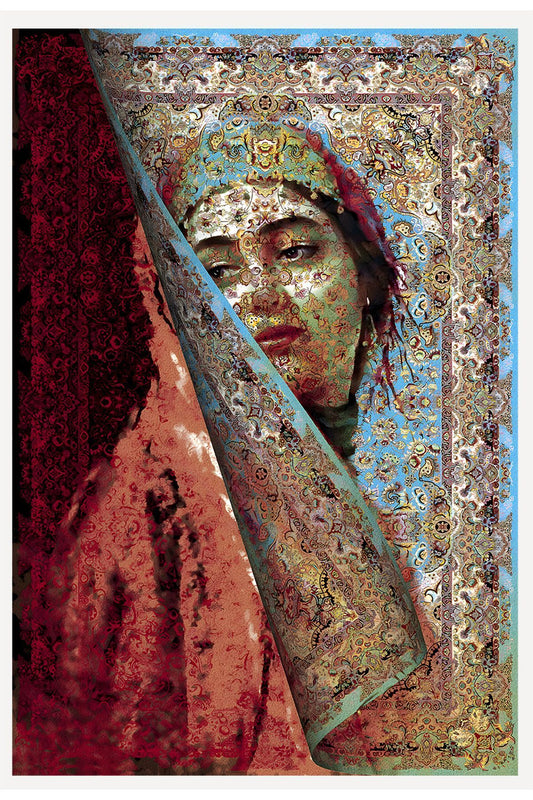 Halı Vagonu 150 Mavi Ve Bordo Tonlarda Kadın Silüeti Etnik Desenli Vintage Dokuma Taban Halı