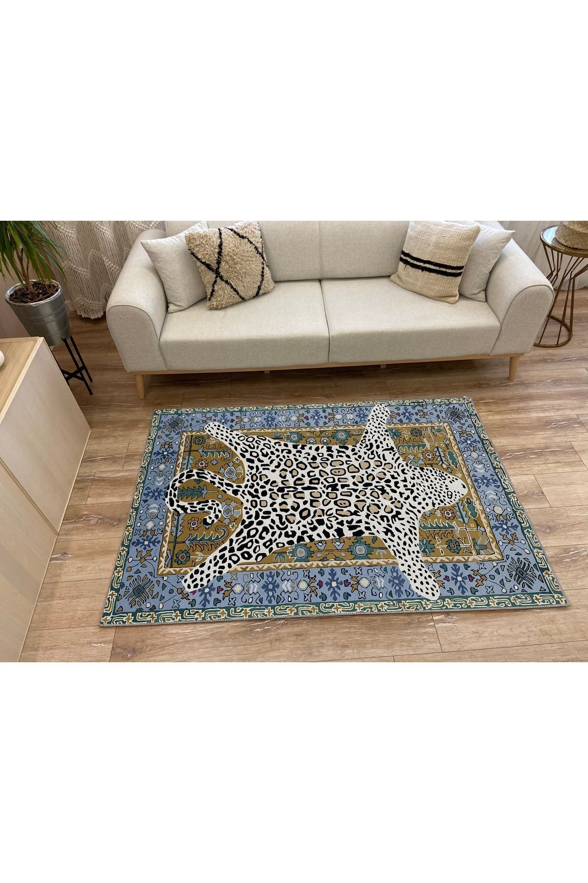 Halı Vagonu 44 Modern Stil Kaplan Post Figürlü Salon Halısı Yıkanabilen Dekoratif Halı