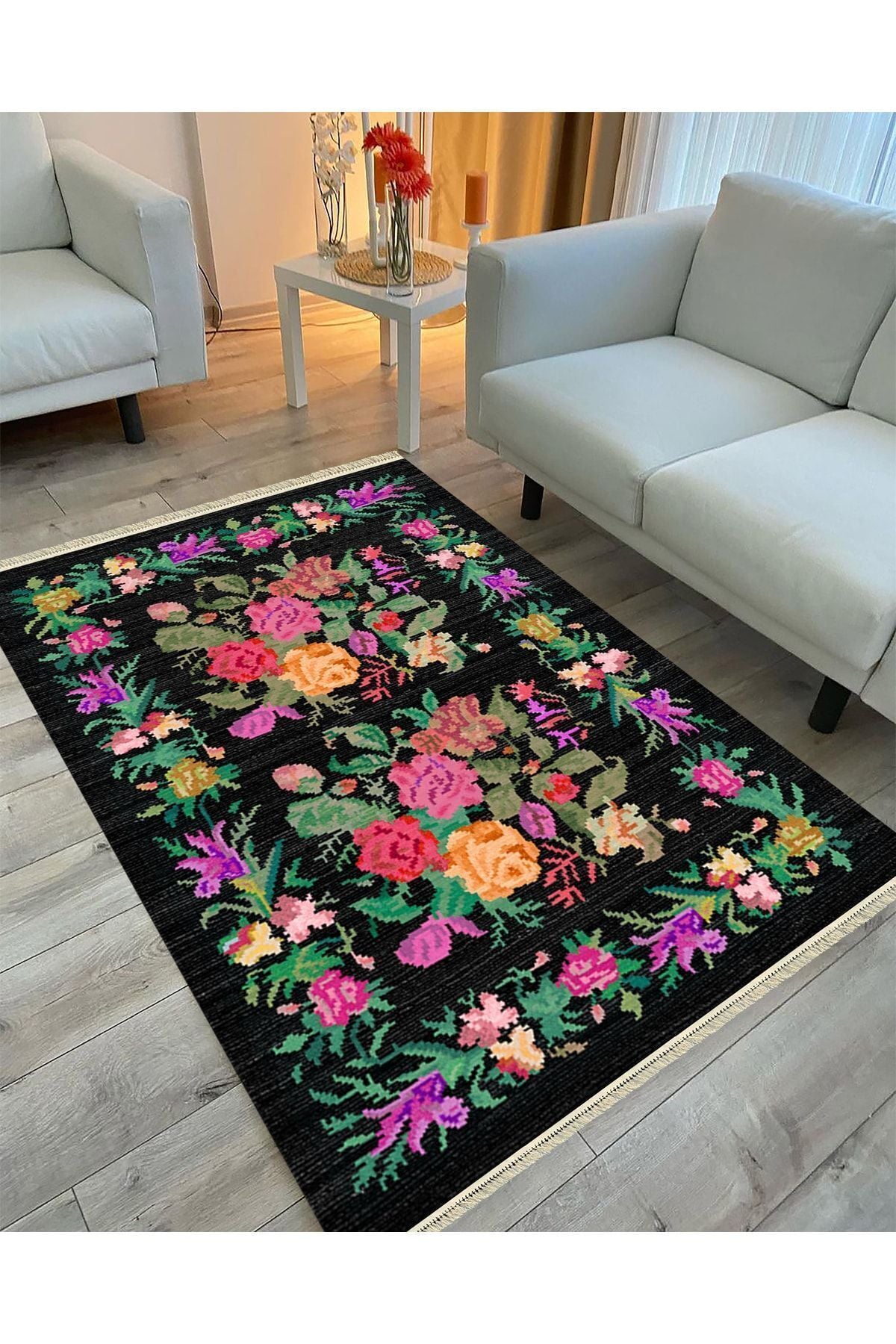 Cotton Serisi Siyah Taban Ütsünde Renkli Çiçek Motifli Otantik Dekoratif Dokuma Taban Kilim