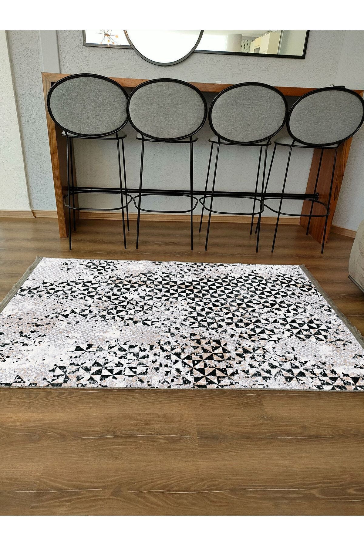 Halı Vagonu 2093 Gri Tonlarında Eskitme Geometrik Desen Kaymaz Taban Dekoratif Halı