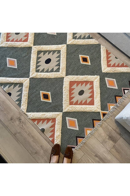 Tafting Kilim Serisi Üzeri Peluşlu Dokuma Taban Dekoratif Kilim