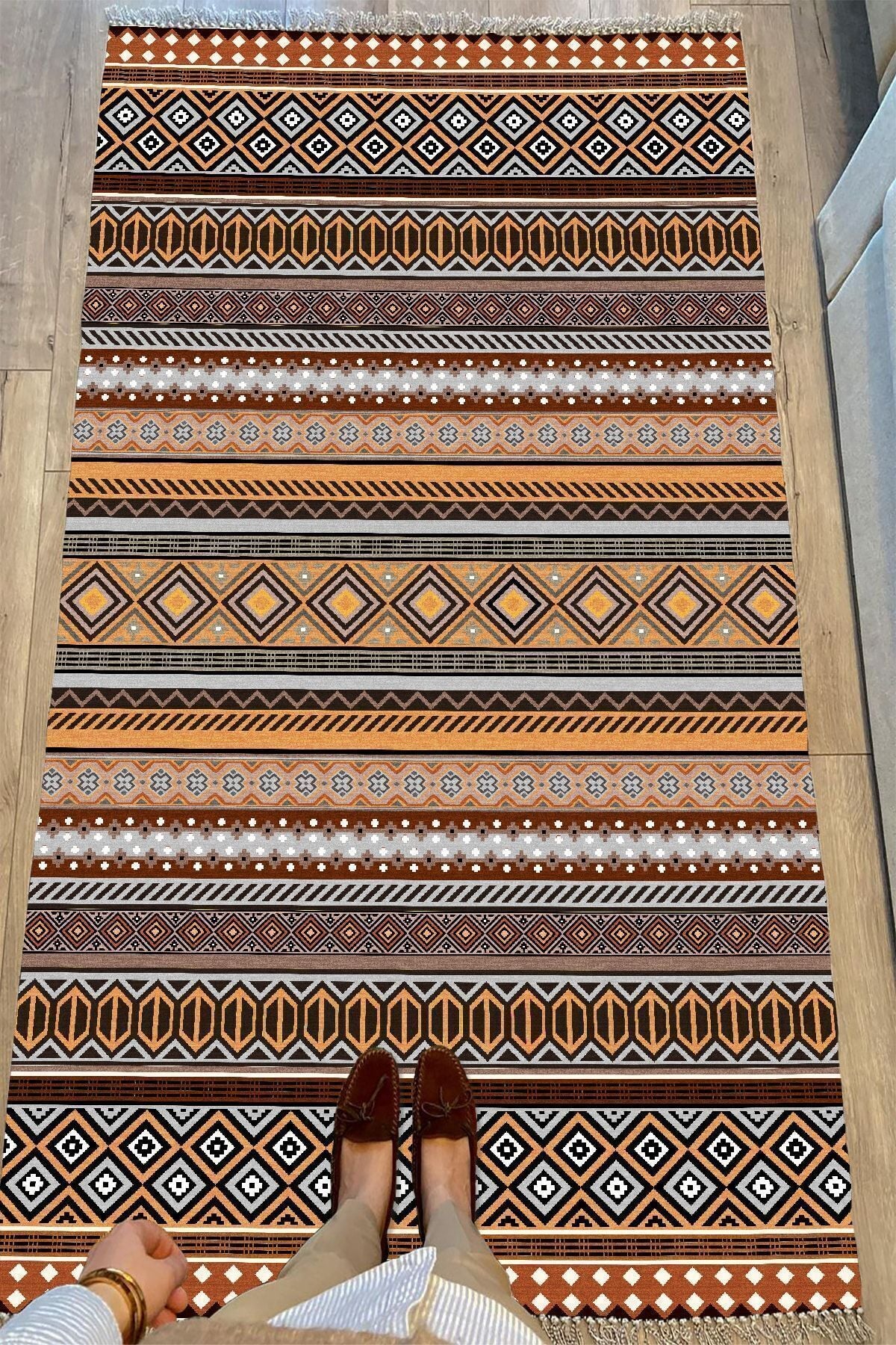 Cotton Serisi Hardal Ve Natural Tonlarında Geometrik Eskitme Desen Dekoratif Dokuma Taban Kilim