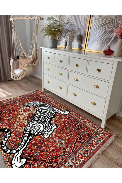 Halı Vagonu Serisi Kırmızı Tonlarında Kaplanlı Etnik Desen Kaymaz Taban Şönil Halı