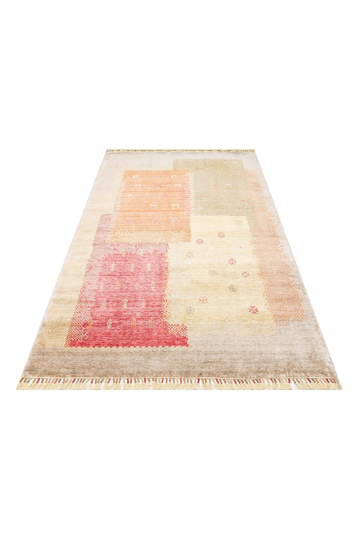 ZARA ZR 07 BEIGE AUTUMN Q Otantik Desenli El Emeği ile Özel Tezgahlarda Üretilen Modern Uşak Halısı