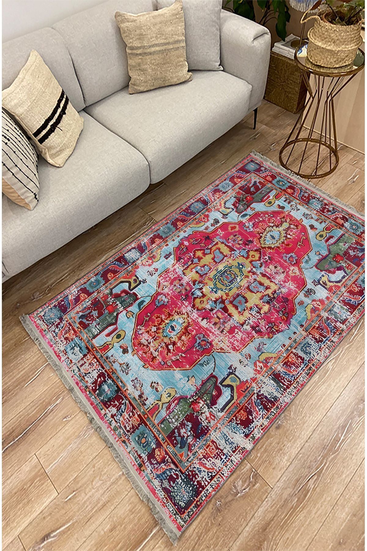 Halı Vagonu 91 Fuşya Tonlarında Klasık Dekoratif Salon Halısı Saçaklı Yıkanabilen Dekoratif Halı