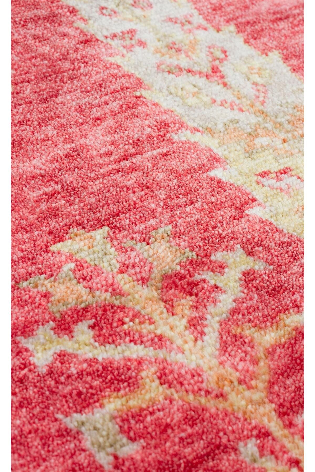 Zara Zr 08 Red Autumn Q Otantik Desenli El Emeği Ile Özel Tezgahlarda Üretilen Modern Uşak Halısı